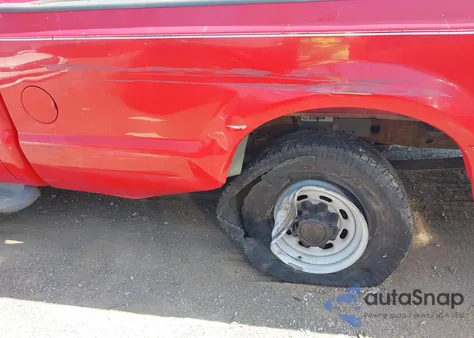 2001 Ford F-250 Lariat/Xl/Xlt z USA, uszkodzony, nr VIN 1FTNX21F31EC01329